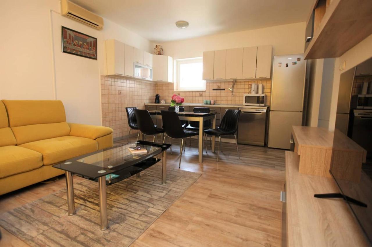 Apartman Mantenjin Trogir Exterior photo